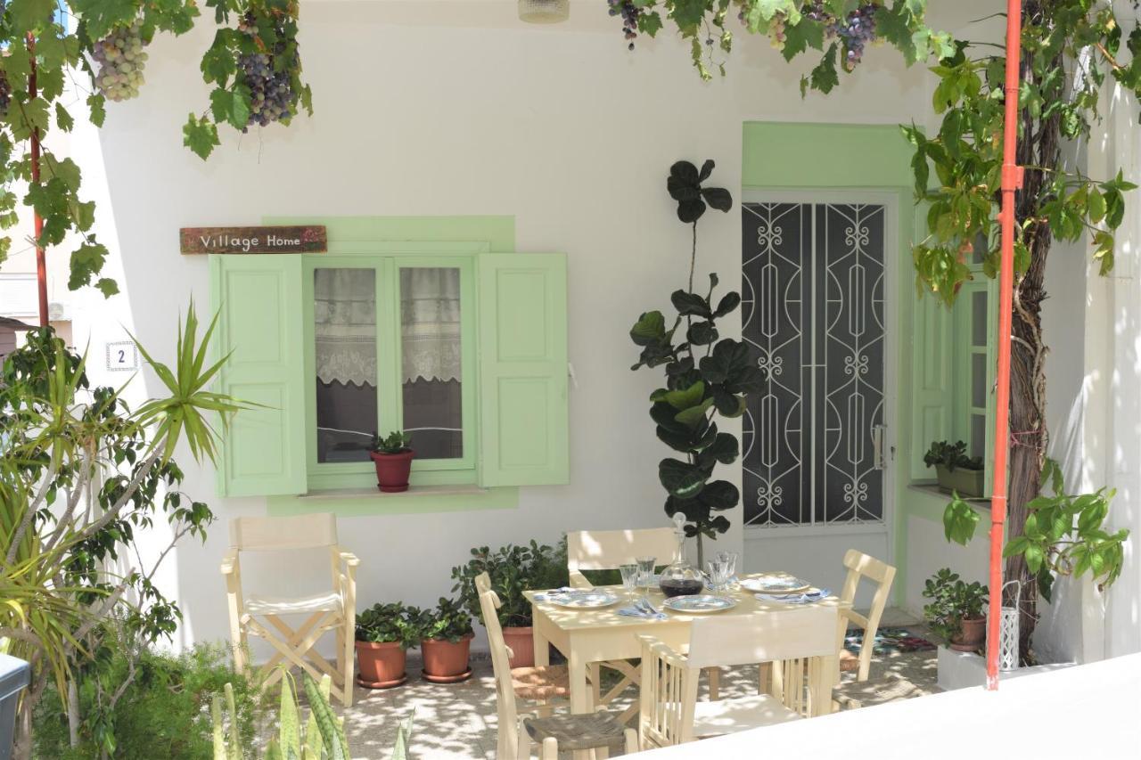 Village Home In Paradisi  Ngoại thất bức ảnh